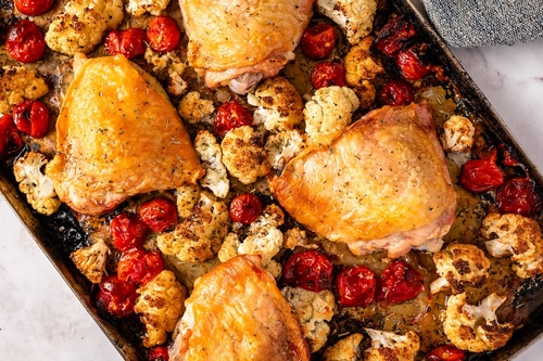 Sheet pan chicken thighs & cauliflower
