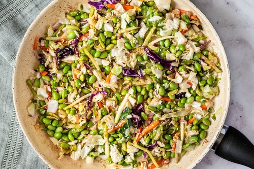 Salteado de edamame con teriyaki