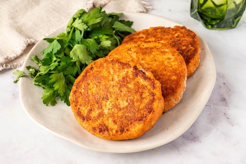 Salmon burger patties