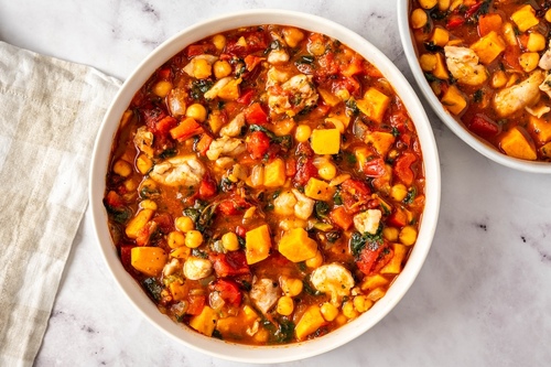 Guiso de batata, garbanzos y pollo