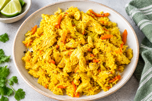 Nasi goreng au poulet indonésien