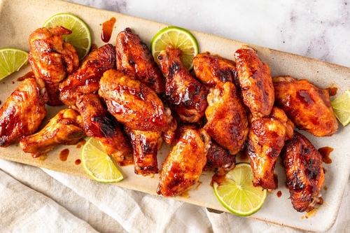 Sticky soy chicken wings
