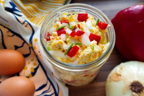 Veggie mason jar omelet